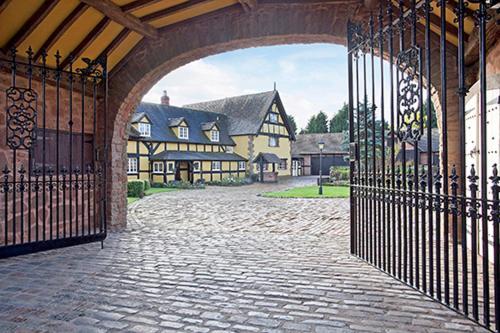 Villa Dovehouse Farm Birmingham Exterior foto